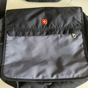 WENGER Swiss Army knife Messenger Bag